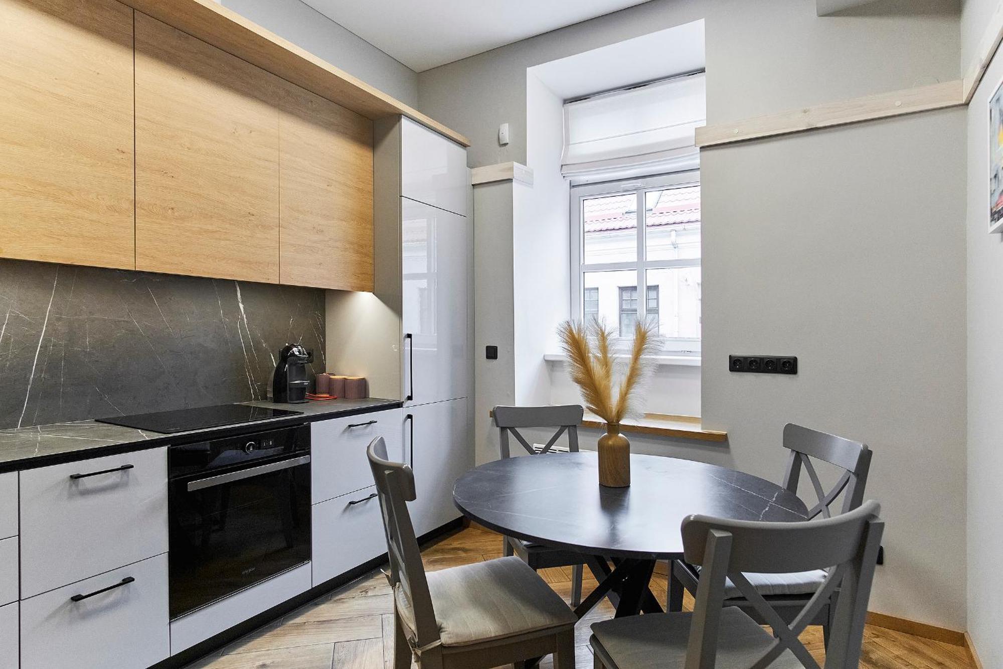 Cosy And Authentic Apartment In Vilnius Old Town ภายนอก รูปภาพ